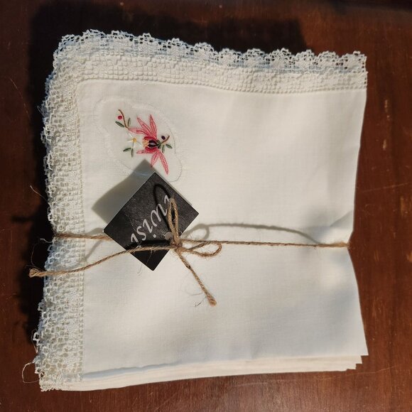 Handmade Vintage Linen Napkins Set Of 12 With Embroidered Floral Detail & Lace T - Picture 10 of 15